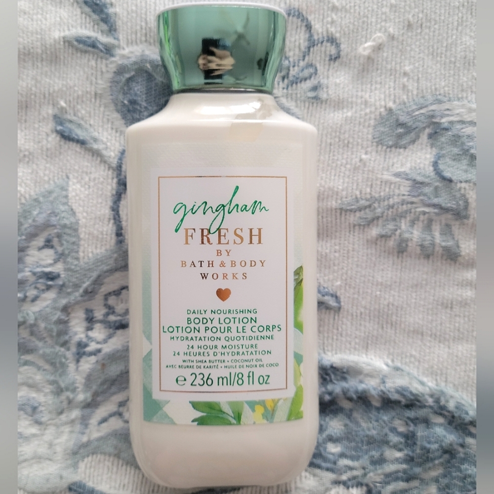 (2/$30) Bath & Body Works Gingham Fresh Body Lotion